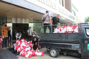 PP Muhammadiyah Salurkan 10 Ribu Bantuan Kemensos image