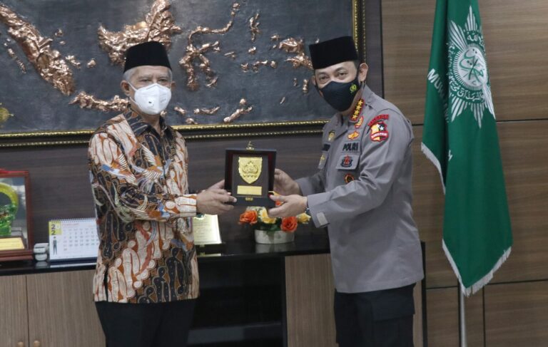 Kapolri Apresiasi Peran Nyata Muhammadiyah Menjaga Kehidupan Kebangsaan