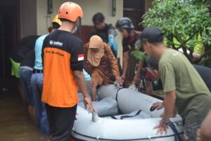 banjir diberbagai daerah muhammadiyah terjunkan relawan