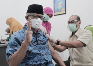 Haedar Nashir: Vaksinasi Pelengkap Ikhtiar Menghalau Laju Wabah
