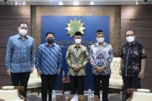 Halalbihalal, Menteri BUMN dan Menteri Perdagangan RI Kunjungi PP Muhammadiyah