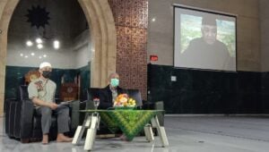 Din mengusulkan satu sistematika baik iman, islam, akhlak, yaitu berdasarkan Tauhid dikembangkan dengan peradaban khilafah, membawa kemaslahatan dan menampilkan watak-watak Islamiyah.