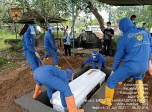 Viral, MDMC Kudus Bantu Pemakanan Jenazan Non-Muslim