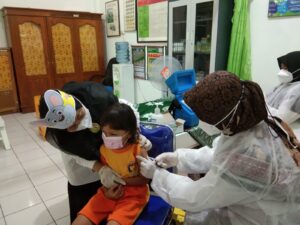 MCCC Laksanakan Vaksinasi Perdana Covid-19 Anak usia 6 Tahun