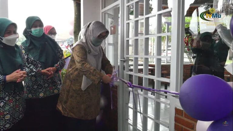 Ketum 'Aisyiyah Resmikan Amal Usaha 'Aisyiyah Jawa Barat