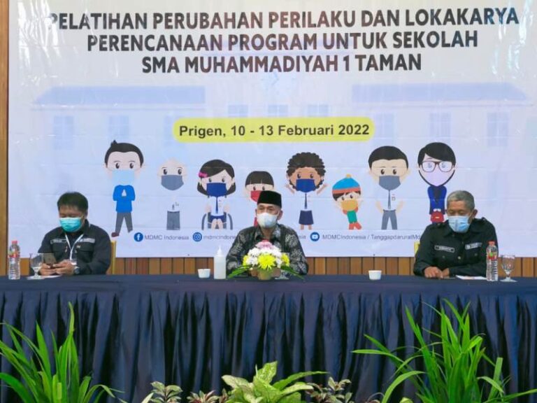 Muhammadiyah Latih Sekolah Menjadi Pelopor Perubahan Perilaku Risiko Covid-19