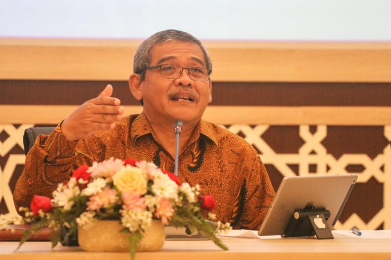 Di Era Matinya Kepakaran, Muhammadiyah Perlu Lebih Banyak Melahirkan Intelektual Publik image