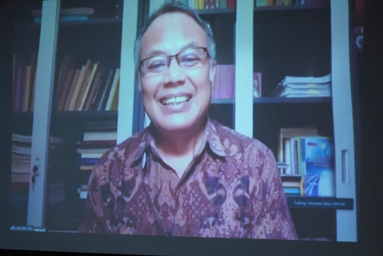 Pentingnya Internalisasi Regulasi dan Demokrasi di Tubuh TNI-Polri image