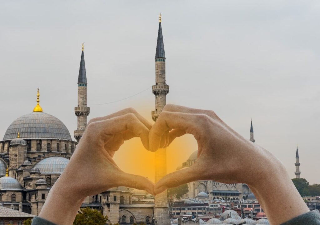 Sejarah Singkat Sholat Tarawih di Masjid Nabawi