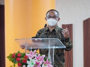 Menurut Mu’ti tema yang diangkat dalam gelaran seminar pra muktamar ini sangat aktual dengan kondisi negara sekarang. Mu’ti mengatakan tema yang diangkat ini menunjukkan betapa Muhammadiyah berkomitmen terhadap keIndonesiaan.