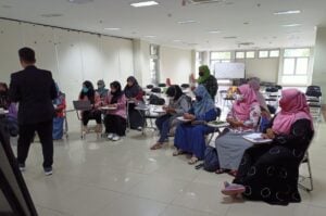 UMKM Dampingan Kampus 'Aisyiyah Ikuti Gebyar Lelang Produk UMKM 2022