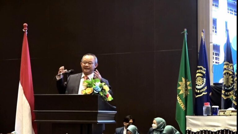 Jati Diri AIK Adalah Modal Alumni PTM Hadapi Masa Disrupsi Teknologi
