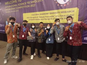 Tim Mahasiswa Muhammadiyah Ini Raih Medali Emas ISTEC 2022