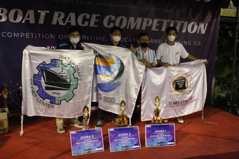Tim UMM Raih Juara Satu Boat Race Competition COMET 3.0