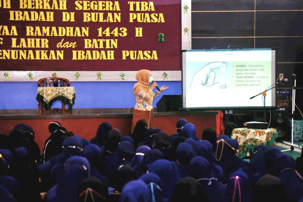 Unik, Kampus Muhammadiyah Ini Adakan Buka Bersama di Lapas Perempuan 