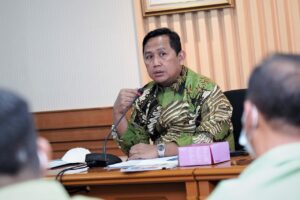 KemenkopUKM Dorong Penindakan Tegas Pelaku Pinjol Ilegal Berkedok Muhammadiyah