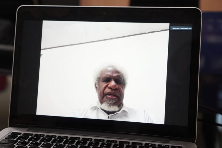 Pendeta Ini Bercerita Kerukunan Umat Beragama dan Peran Muhammadiyah di Tanah Papua image