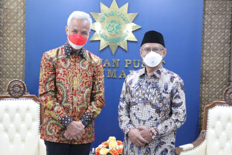 PP Muhammadiyah Terima Silaturahim Idulfitri Gubernur Ganjar Pranowo image