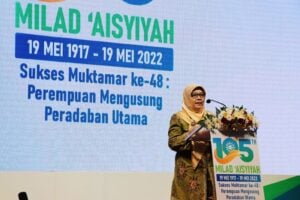 Pandemi di Indonesia menampakkan tanda-tanda akan berakhir. Terbaru pada Selasa (17/5), Presiden Joko Widodo memutuskan pelonggaran kebijakan penggunaan masker di luar ruangan.