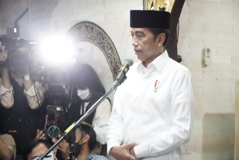 Presiden RI: Buya Syafii Maarif, Guru Bangsa dan Teladan Kesederhanaan image