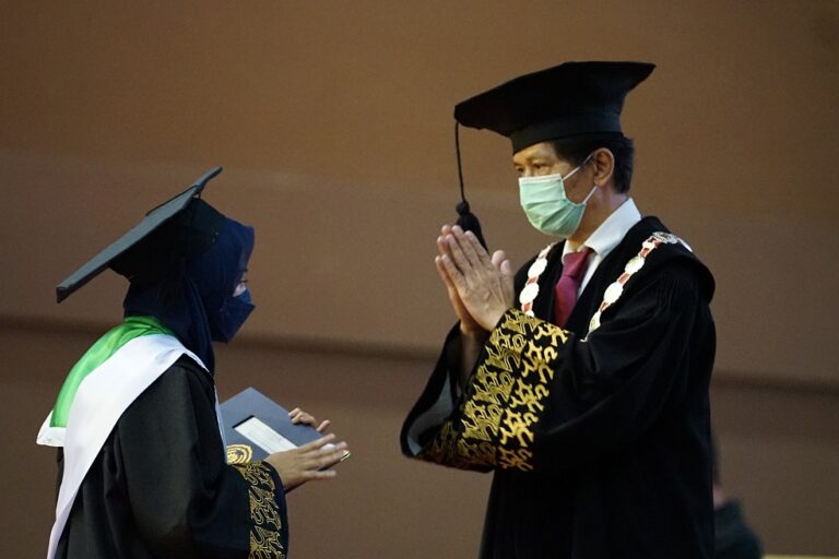 UMY Menjadi Pelopor untuk Melakukan Aktivitas Akademik dengan Suasana Endemi