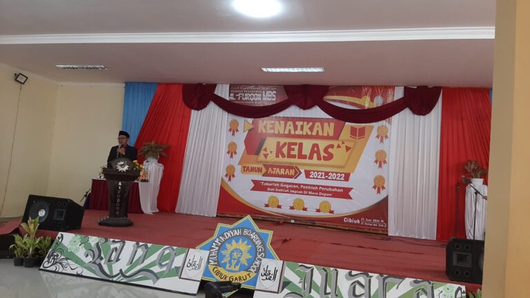 Pondok Pesantren Merespon Tantangan Zaman image