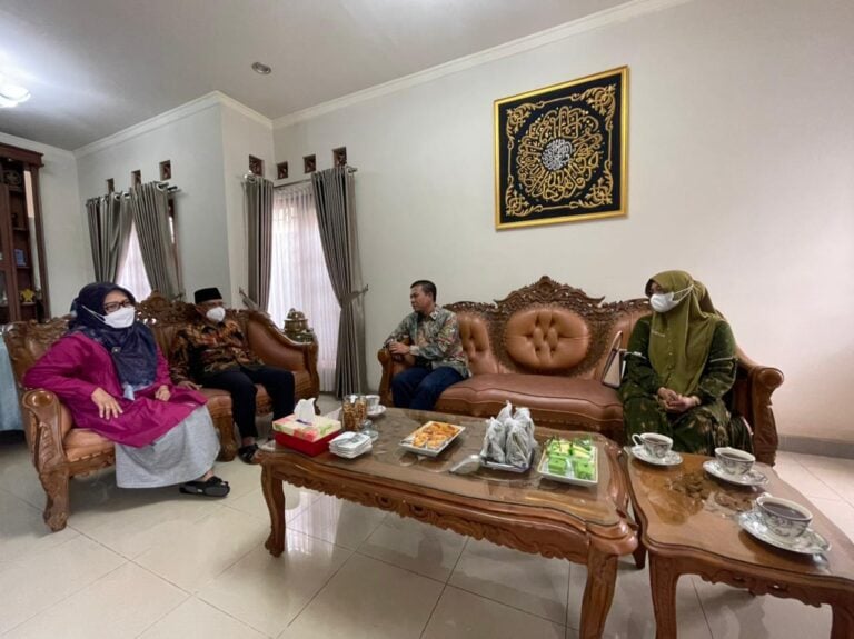 Terima Silaturahmi Bupati Kabupaten Bandung, Berikut Pesan Haedar Nashir image