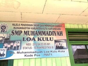 Tumbuhkan Kesadaran Ramah Lingkungan, SMP Muhammadiyah Ini Wajibkan Muridnya Bayar SPP dengan Sampah Plastik image