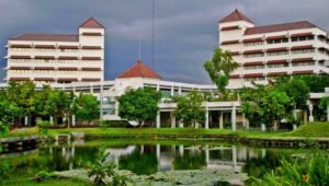 Pertahankan Akreditasi Unggul, Bukti Mutu UMY Terjaga