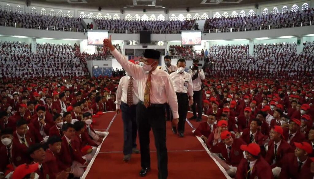 Modal Sukses, Maba Kampus Muhammadiyah Didorong Jadi Penganut Agama yang Taat dan Baik, Apapun Agamanya