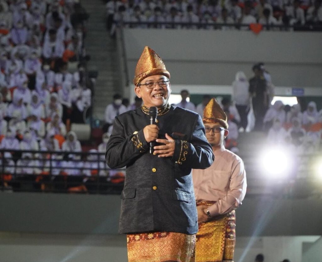 Mahasiswa Perlu untuk Terus Menampilkan Karakter Unggul dan Akhlak Mulia