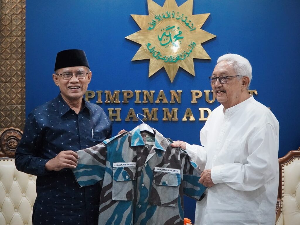 PP Muhammadiyah Terima Seragam KOKAM tahun 1966 untuk Tambahan Koleksi Sejarah di Museum Muhammadiyah