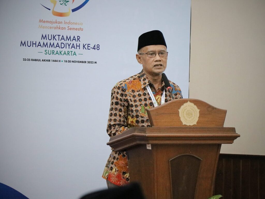 Sidang Pleno 1 Muktamar 48 Berjalan Teduh dan Penuh Kekeluargaan, Haedar Optimis Muhammadiyah Kedepan Terus Bergerak Simultan dan Pada Koridor Berkemajuan