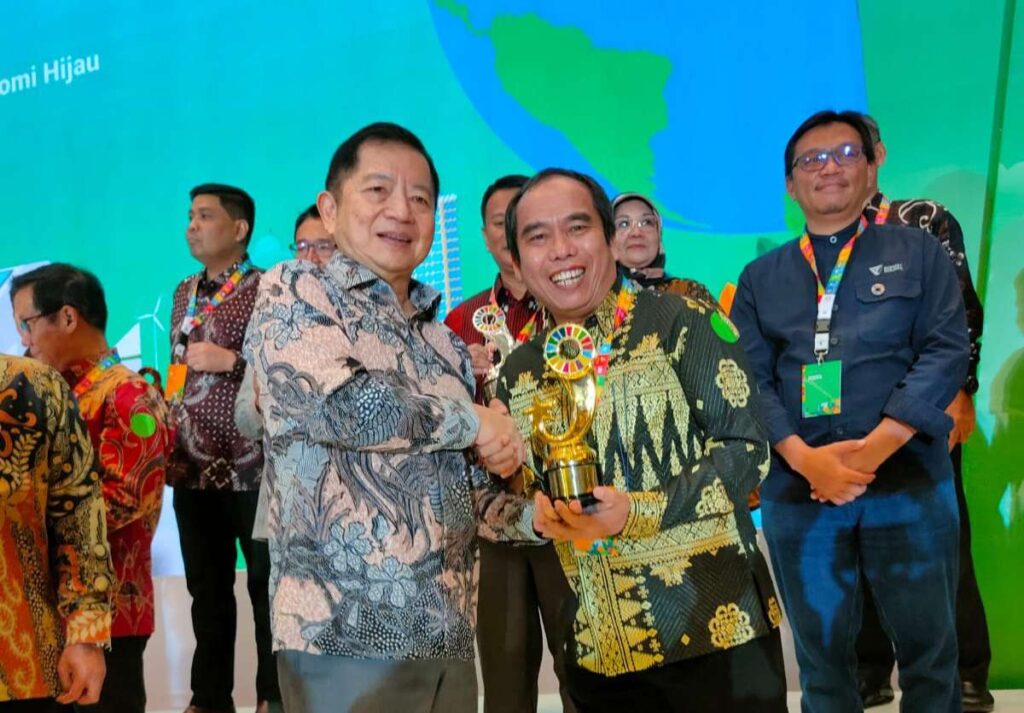 Lazismu Raih Penghargaan Indonesia’s SDGs Action Awards 2022