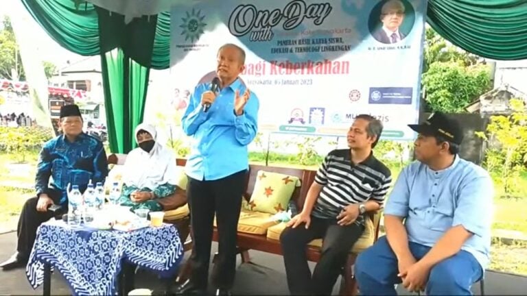 Ketua Pimpinan Pusat (PP) Muhammadiyah, Anwar Abbas melakukan kunjungan dan meninjau Kebun Dakwah Muhammadiyah di Sorosutan