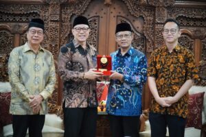 Miliki Ikatan Sejarah dengan Muhammadiyah, Persatuan Islam Tionghoa Indonesia Berharap Tiru Kesuksesan Muhammadiyah