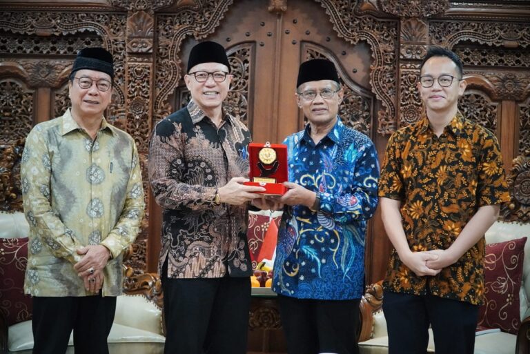 Miliki Ikatan Sejarah dengan Muhammadiyah, Persatuan Islam Tionghoa Indonesia Berharap Tiru Kesuksesan Muhammadiyah