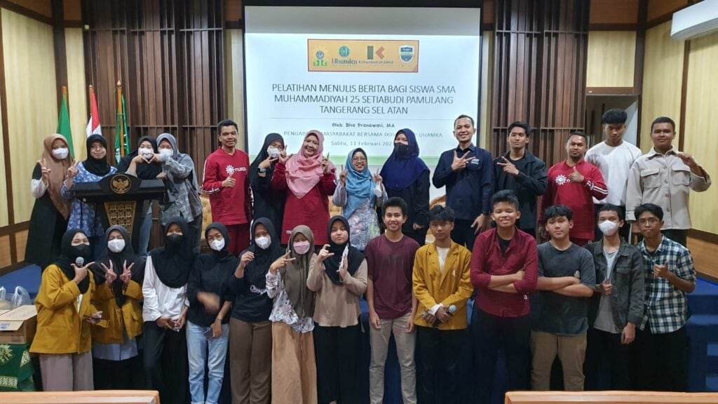 FISIP UHAMKA SelenggarakanPelatihan Menulis Berita bagi Siswa SMA Muhammadiyah