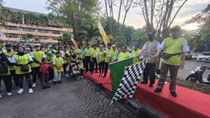 Usaha Membiasakan Pola Hidup Sehat Masyarakat, Kader dan Karyawan Amal Usaha