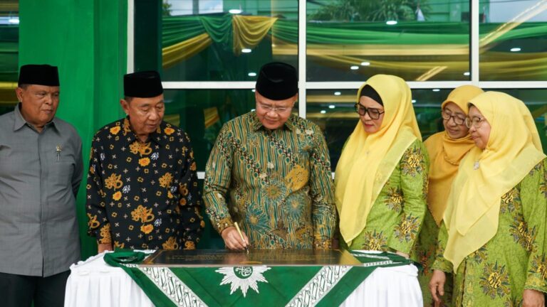 Dukung Khidmat Persyarikatan, Gubernur Resmikan Gedung Dakwah ‘Aisyiyah Bengkulu