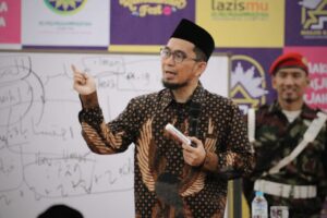 Enam Ribu Jamaah Hadiri Tabligh Akbar Ustadz Adi Hidayat di Masjid KH. Sudja’ PKU Muh Gamping
