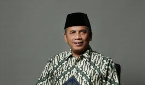 Khutbah Idul Fitri 1444 H, Menghadapi Tantangan Keberagamaan Kontemporer (Dr Agung Danarto, M.Ag)