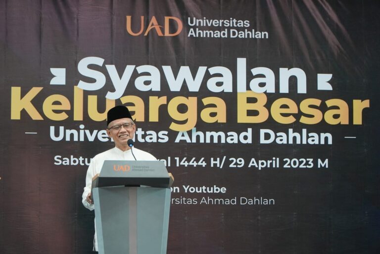 Dibutuhkan Kacamata Iman Agar Proporsional Memandang Perbedaan