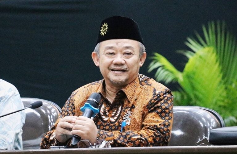 Abdul Mu'ti Apresiasi Pemda atas Ijin Salat Idul Fitri 21 April 2023 di Lapangan Umum