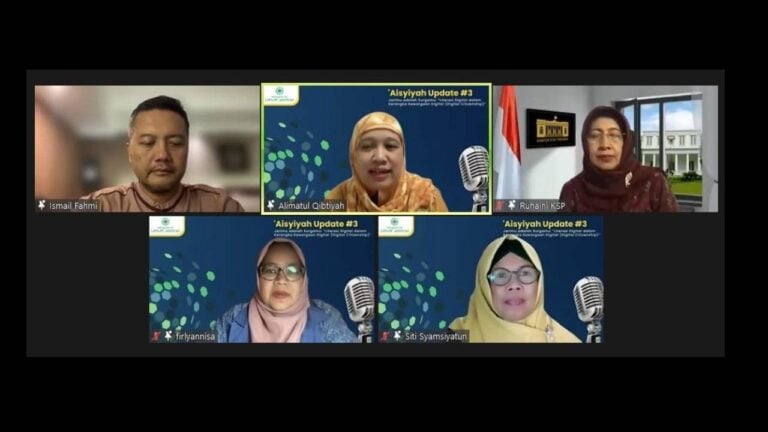 Hindari Kecelakaan di Dunia Digital dengan Bekal Etika dan Akhlak Digital