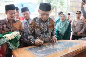 Peresmian Gedung Sentral Medis RSM Gresik oleh Ketua Umum PP Muhammadiyah