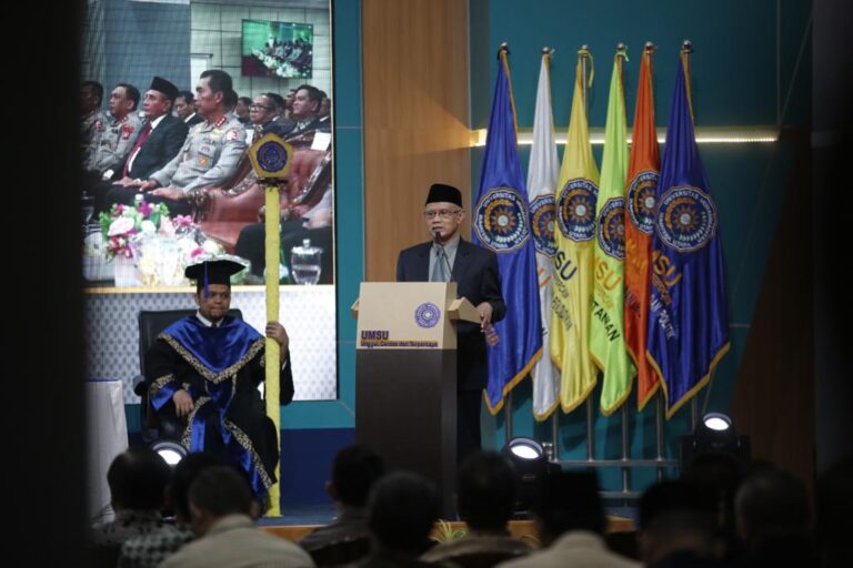 Polisi Ini Jadi Guru Besar Muhammadiyah ke-241, Haedar Pesankan 4 Tanggungjawab
