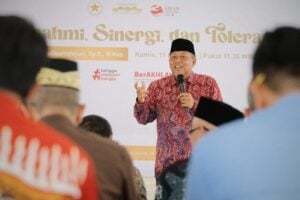 Ingin Sehat? Sebarkan Salam, Kerjakan Salat Tahajud, dan Jalin Silaturahmi!