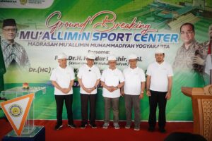 Haedar Nashir Letakan Batu Pertama Pembangunan Mu’allimin Sport Center