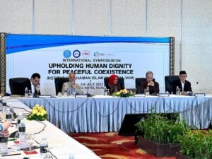 Di Malaysia, Sekum Muhammadiyah Sebut Ajaran Islam Sangat Memadai untuk Menciptakan Perdamaian Dunia